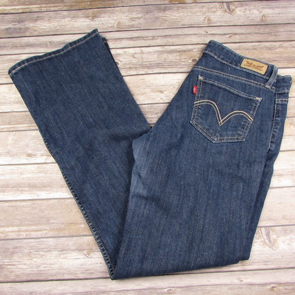 Levis Flare Jeans 9 Lightly Distressed 9M